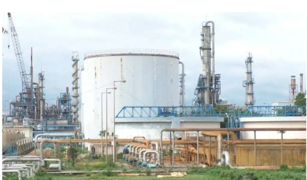 জামালপুরে ২১৬ দিন পর যমুনা সার কারখানায় ইউরিয়া উৎপাদন শুরু