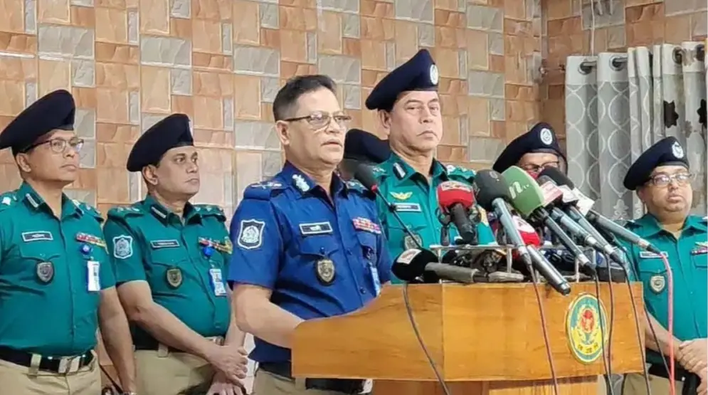 চাঁদাবাজি বন্ধে নতুন আইন হচ্ছে, ব্যবস্থা নিতে পারবে পুলিশ: আইজিপি