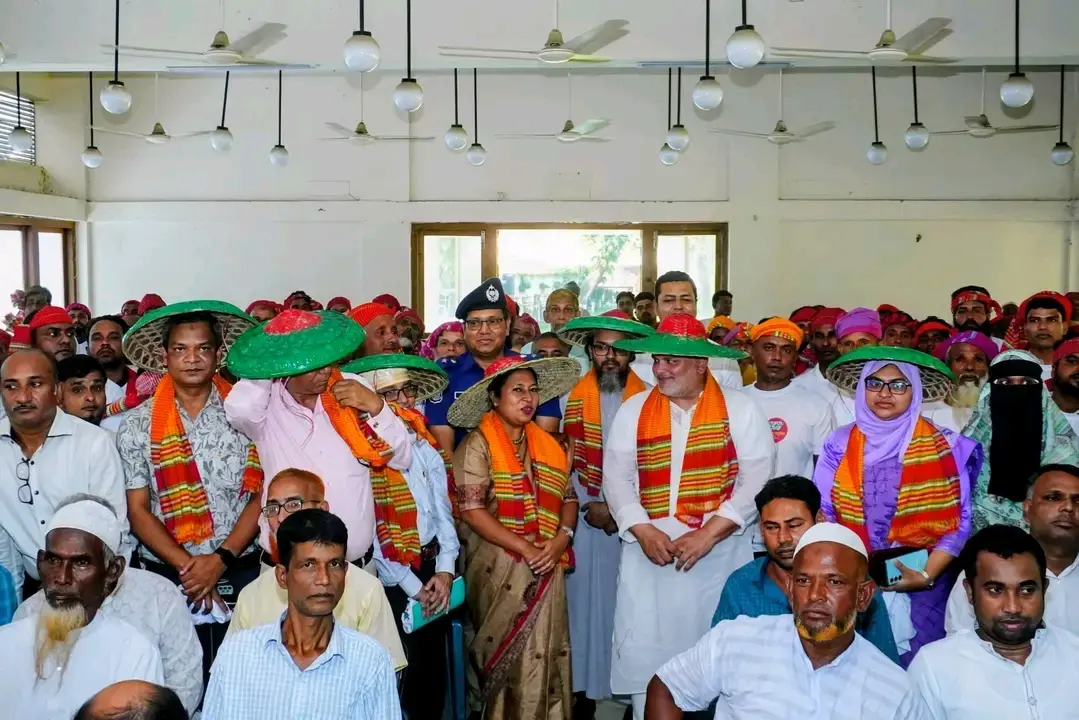 নকলায় ভিডিও কনফারেন্সে কৃষক কার্ড ও কৃষি উপকরণ সহায়তা বিতরণ
