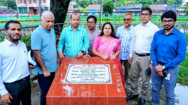 শেরপুরে ডিসি লেক ও ডিসি উদ্যানের সংস্কার-সৌন্দর্যবর্ধন কাজের উদ্বোধন