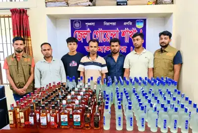 জামালপুরে ডিবি পুলিশের অভিযানে ২১৭ বোতল ভারতীয় মদসহ আটক ৫