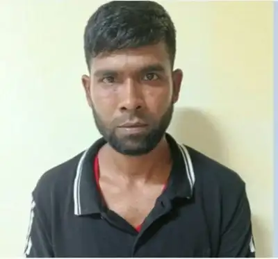 শেরপুর নকলায় ভুয়া ডিবি পুলিশ পরিচয়ে টাকা ও মোবাইল ছিনতাই, আটক ১